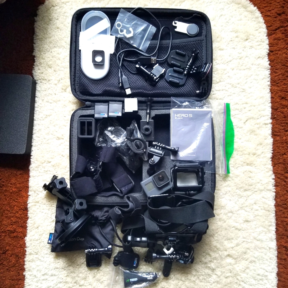 Go Pro Hero 5 Black bundle
